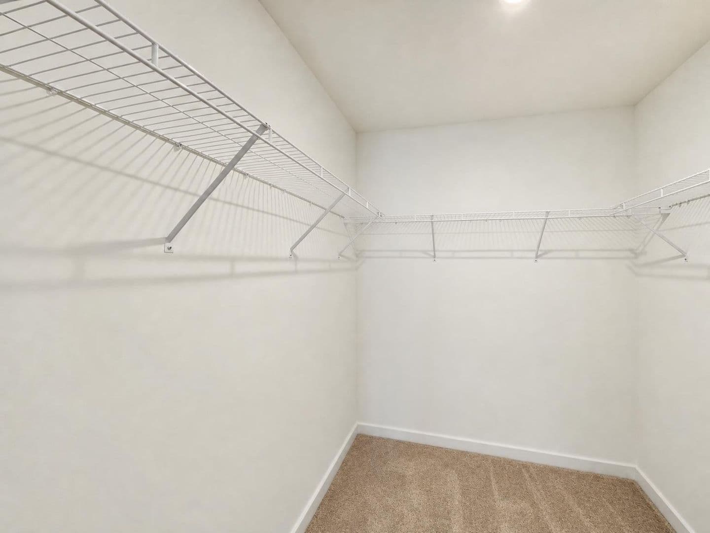 Imperial House: 1806 Canterbury Drive