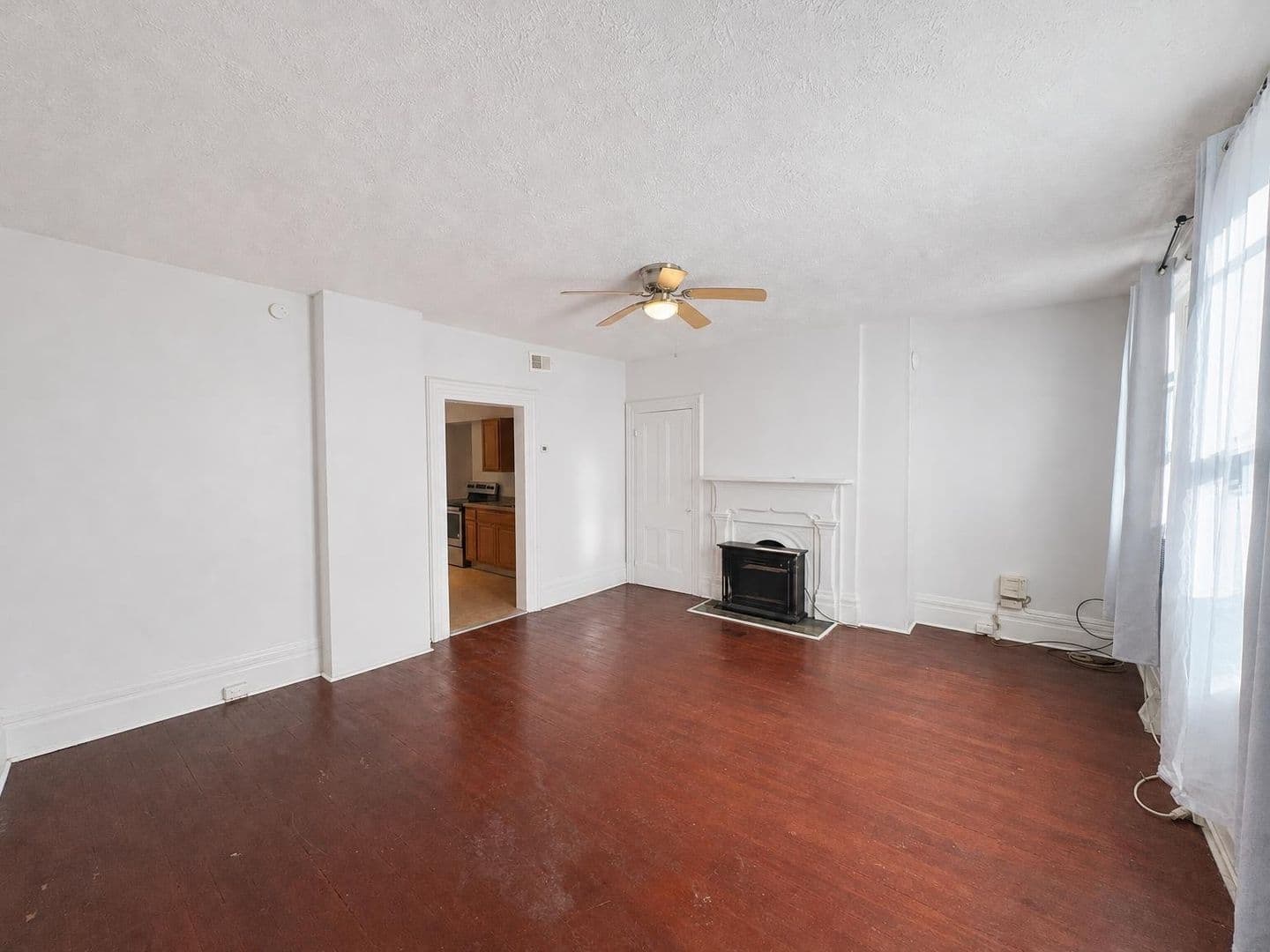 Pittsburgh Apartment: 1822 Niggel Street