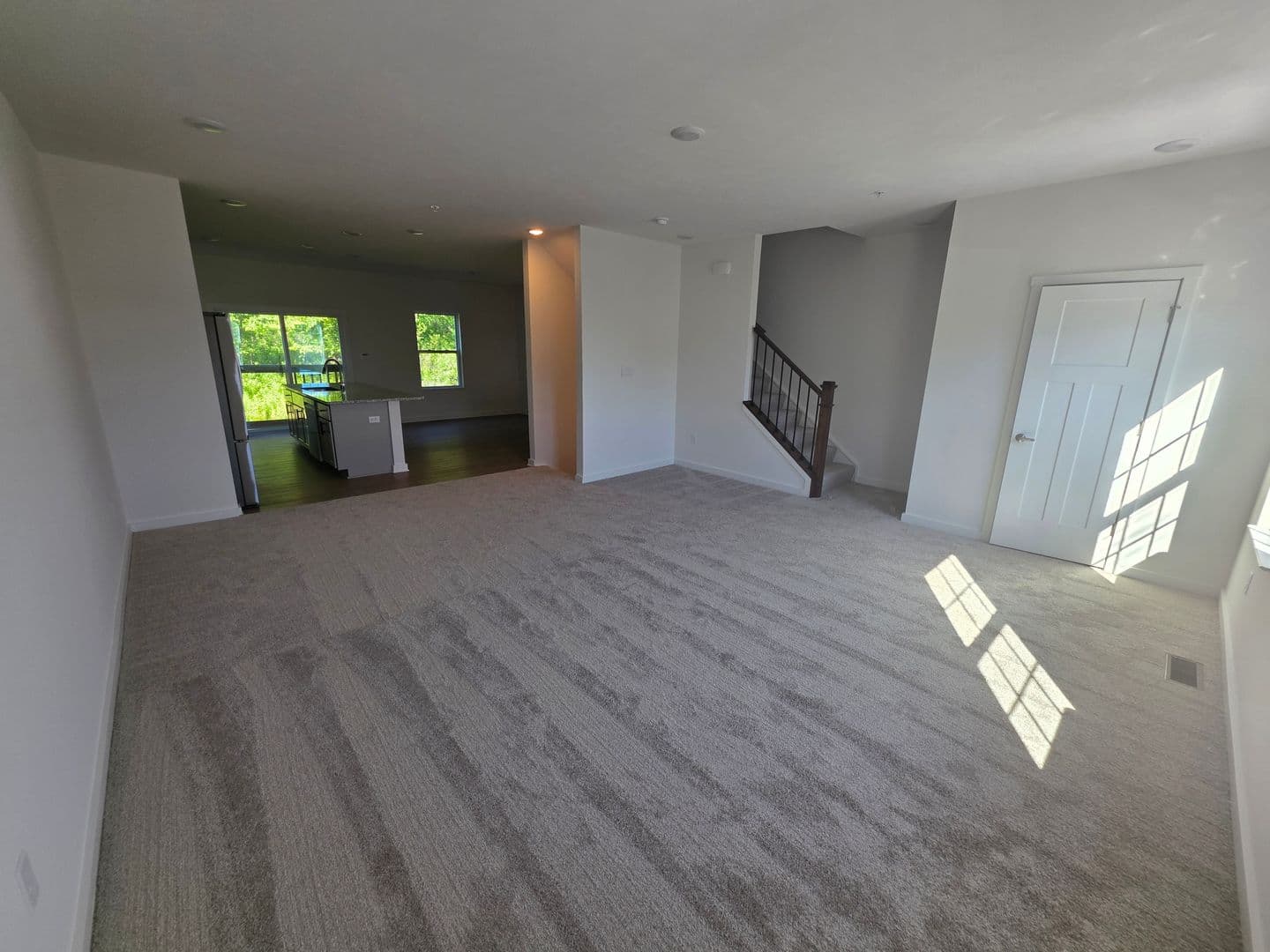 Imperial House: 1806 Canterbury Drive