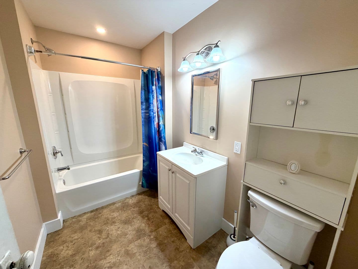 Pittsburgh Apartment: 114 Sedgwick Street