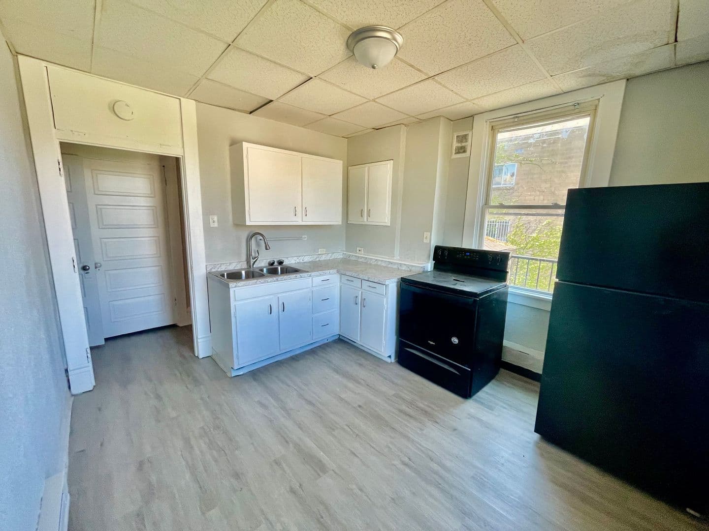 Homestead Apartment: 810 Amity Street