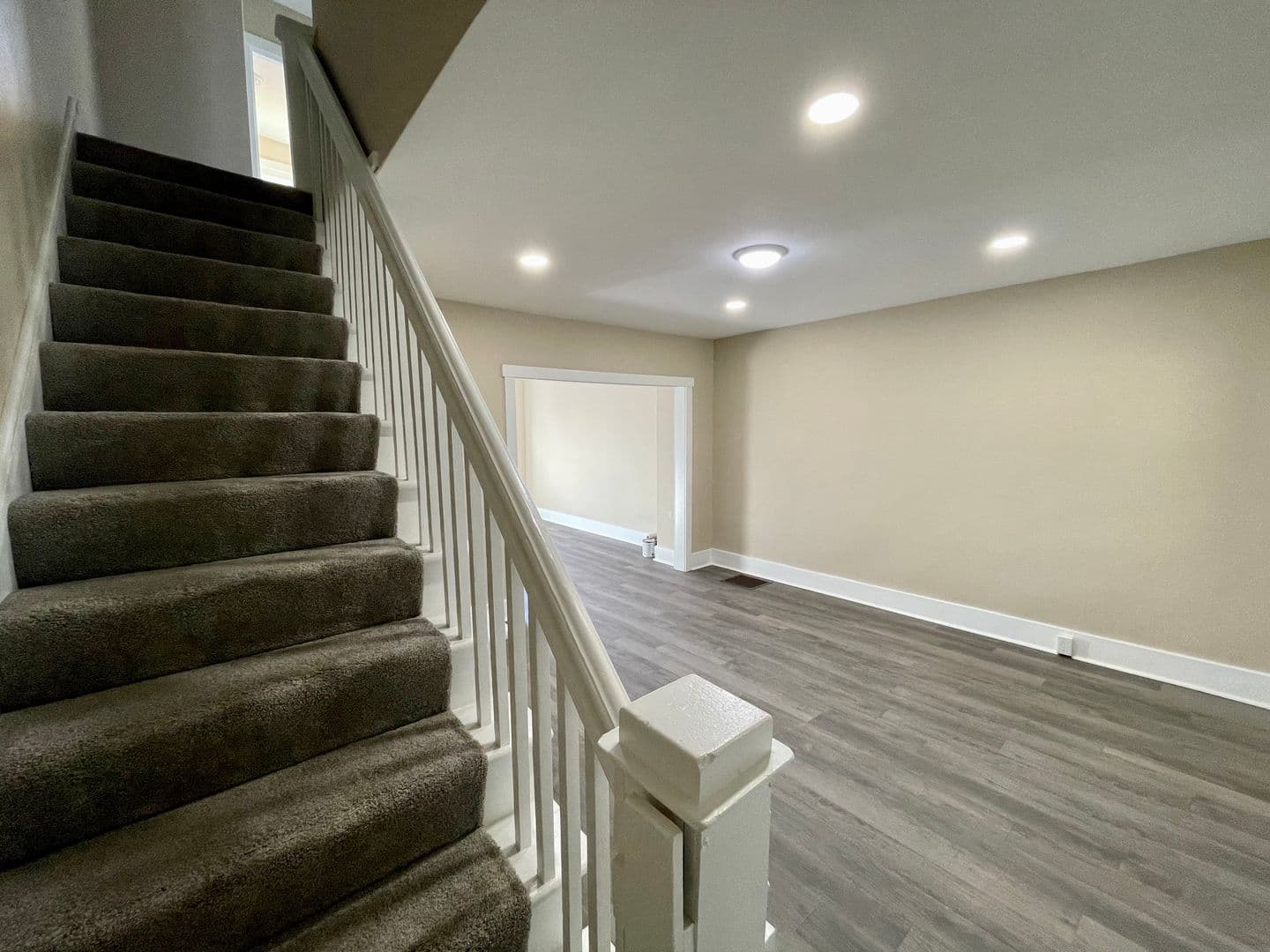 Brackenridge Apartment: 726 7th Avenue
