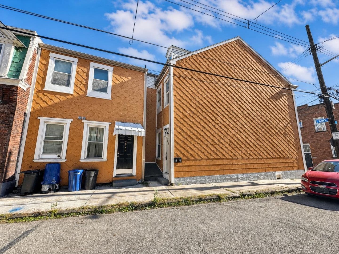 Pittsburgh Apartment: 1822 Niggel Street