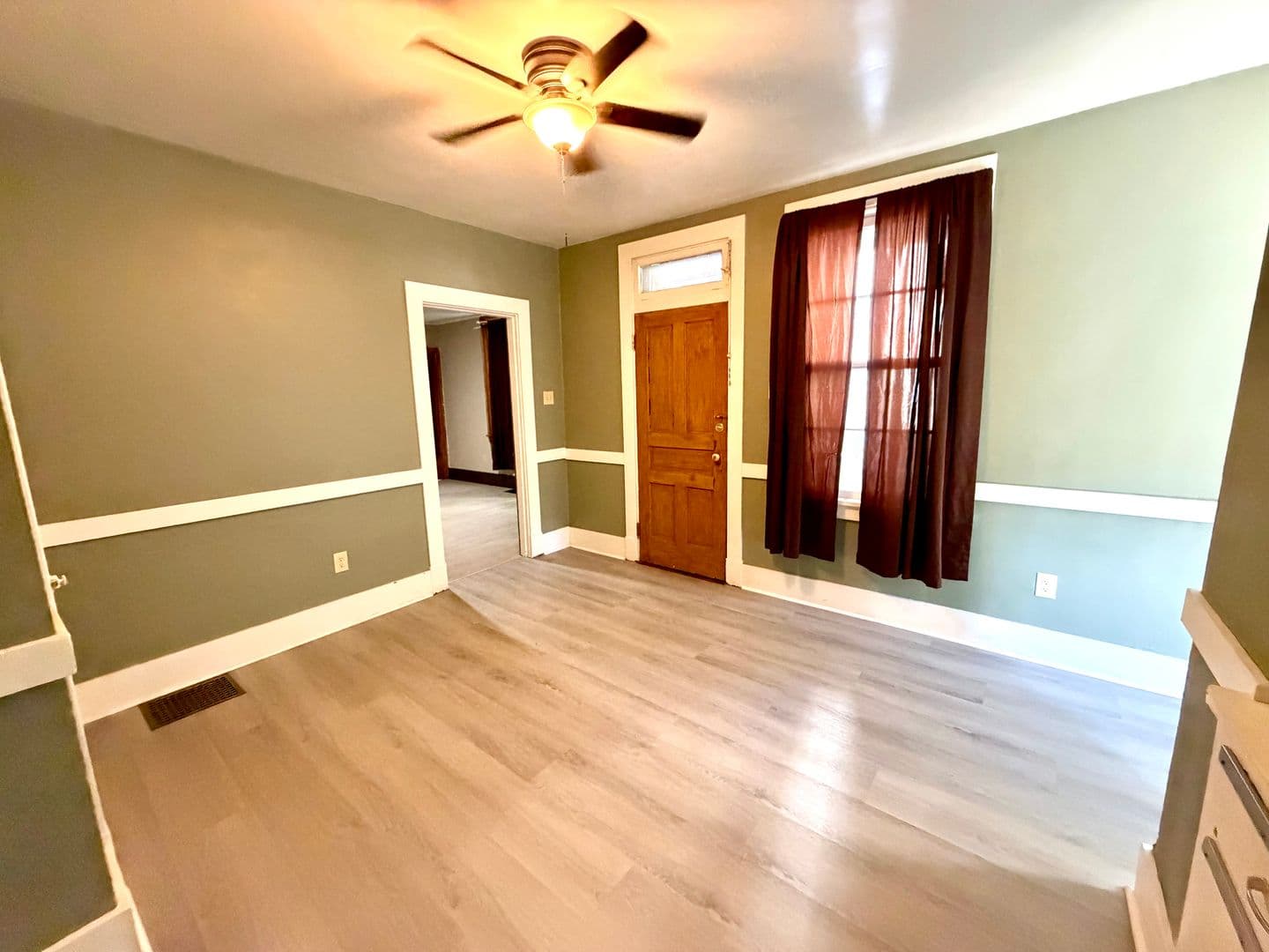 Pittsburgh Apartment: 114 Sedgwick Street