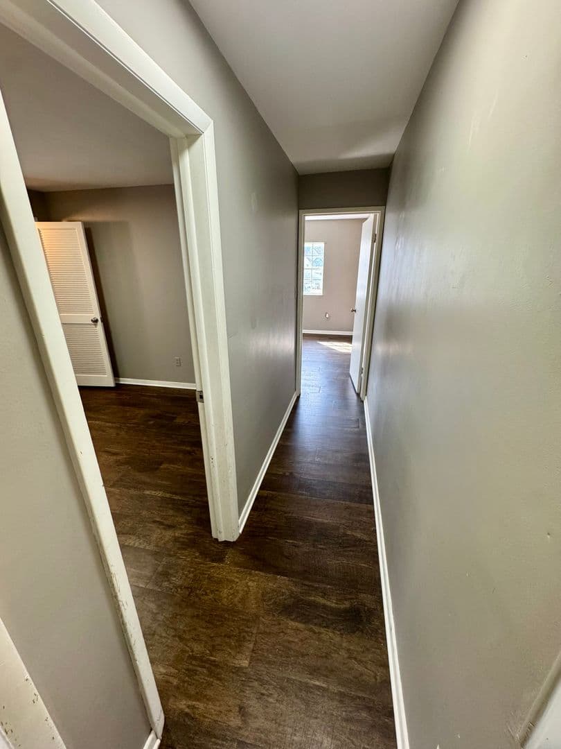 New Kensington Apartment: 542 5th Avenue