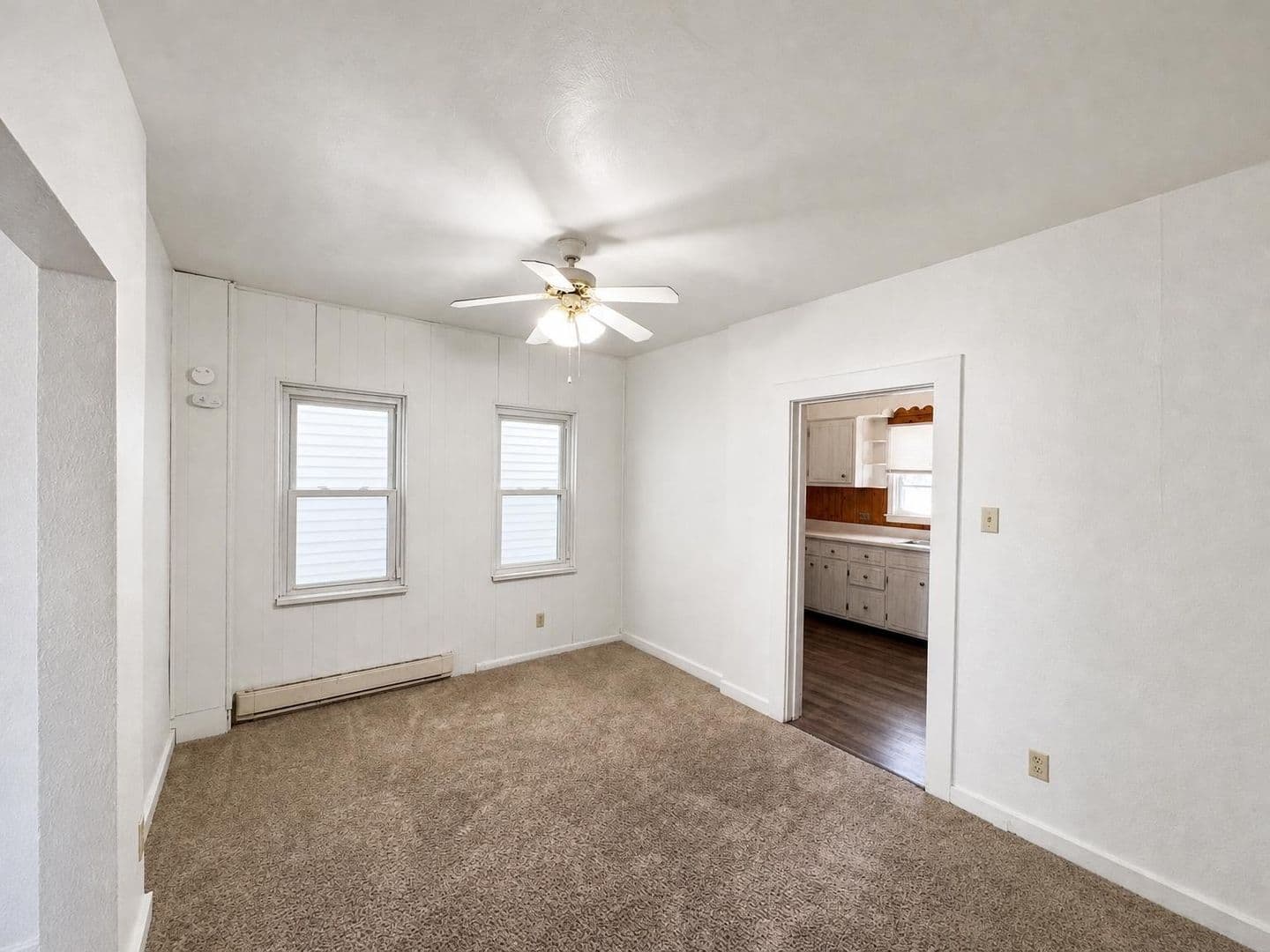 New Kensington Apartment: 1613 Fourth Avenue