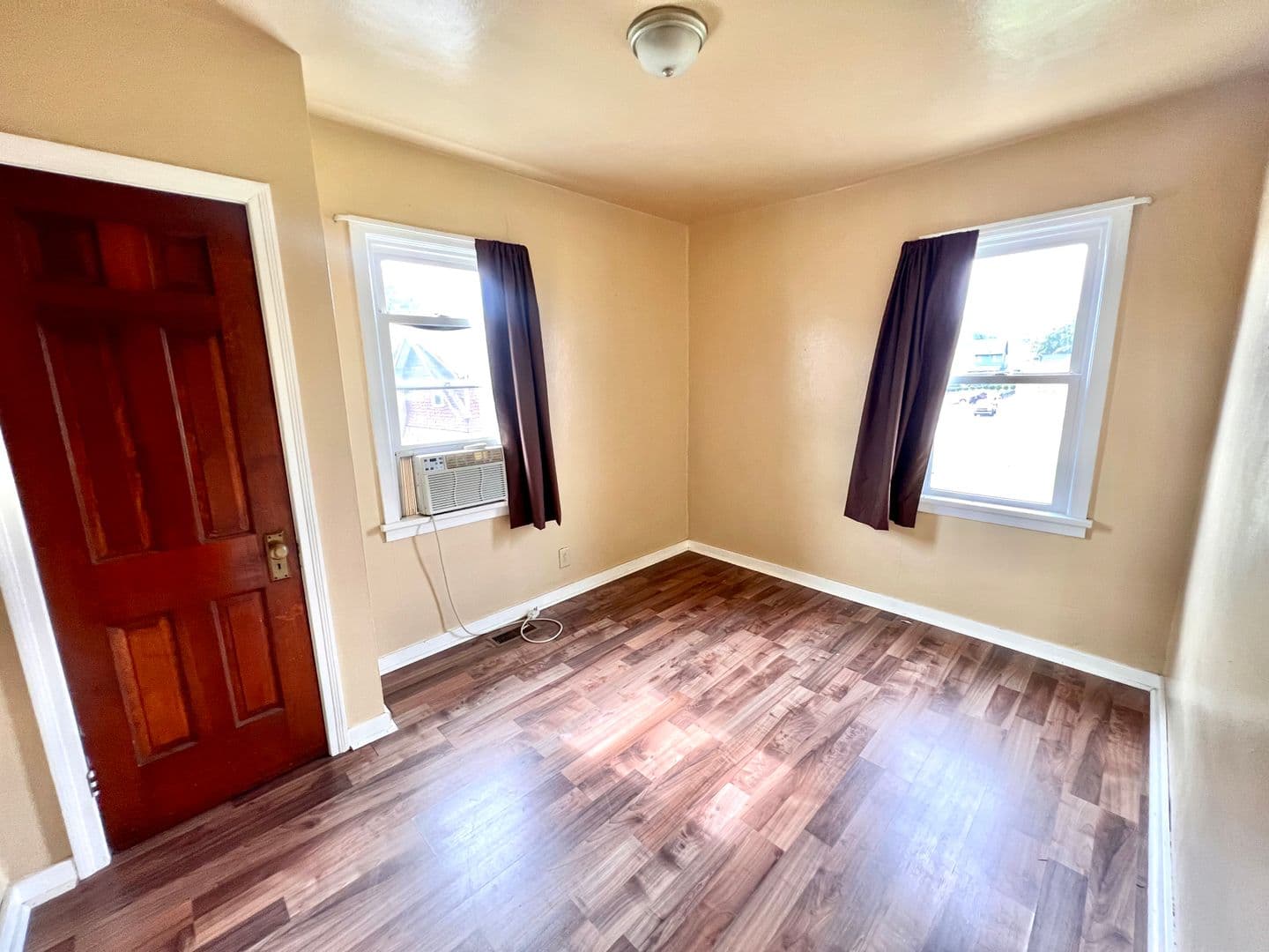 Beaver Falls House: 3609 College Avenue, Rear