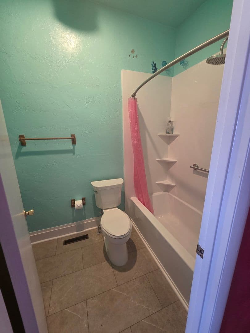 Pittsburgh House: 18 S 13th Street