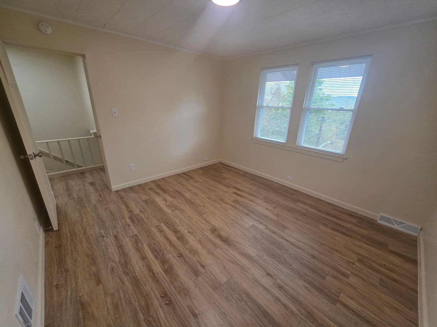 Clairton House: 821 N 6th Street