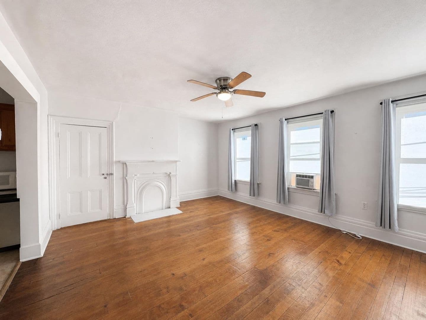 Pittsburgh Apartment: 1822 Niggel Street