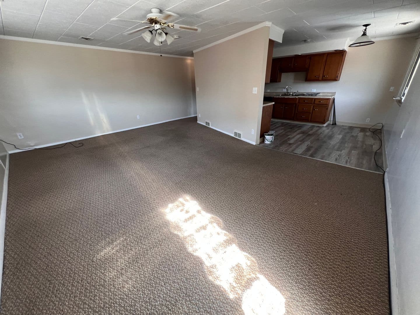 Ambridge Apartment: 810 Merchant Street