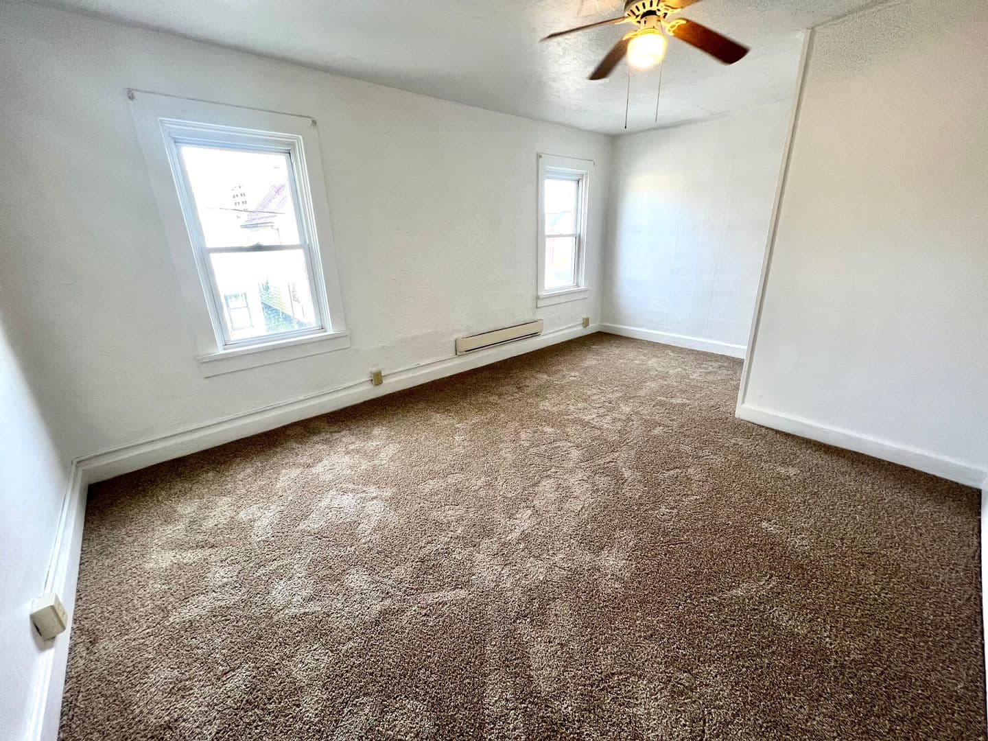 New Kensington Apartment: 1613 Fourth Avenue