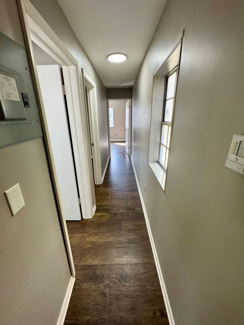 New Kensington Apartment: 542 5th Avenue