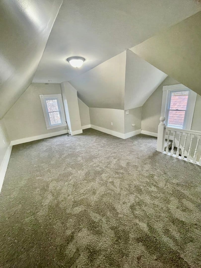 Pittsburgh Apartment: 120 Kathleen Street