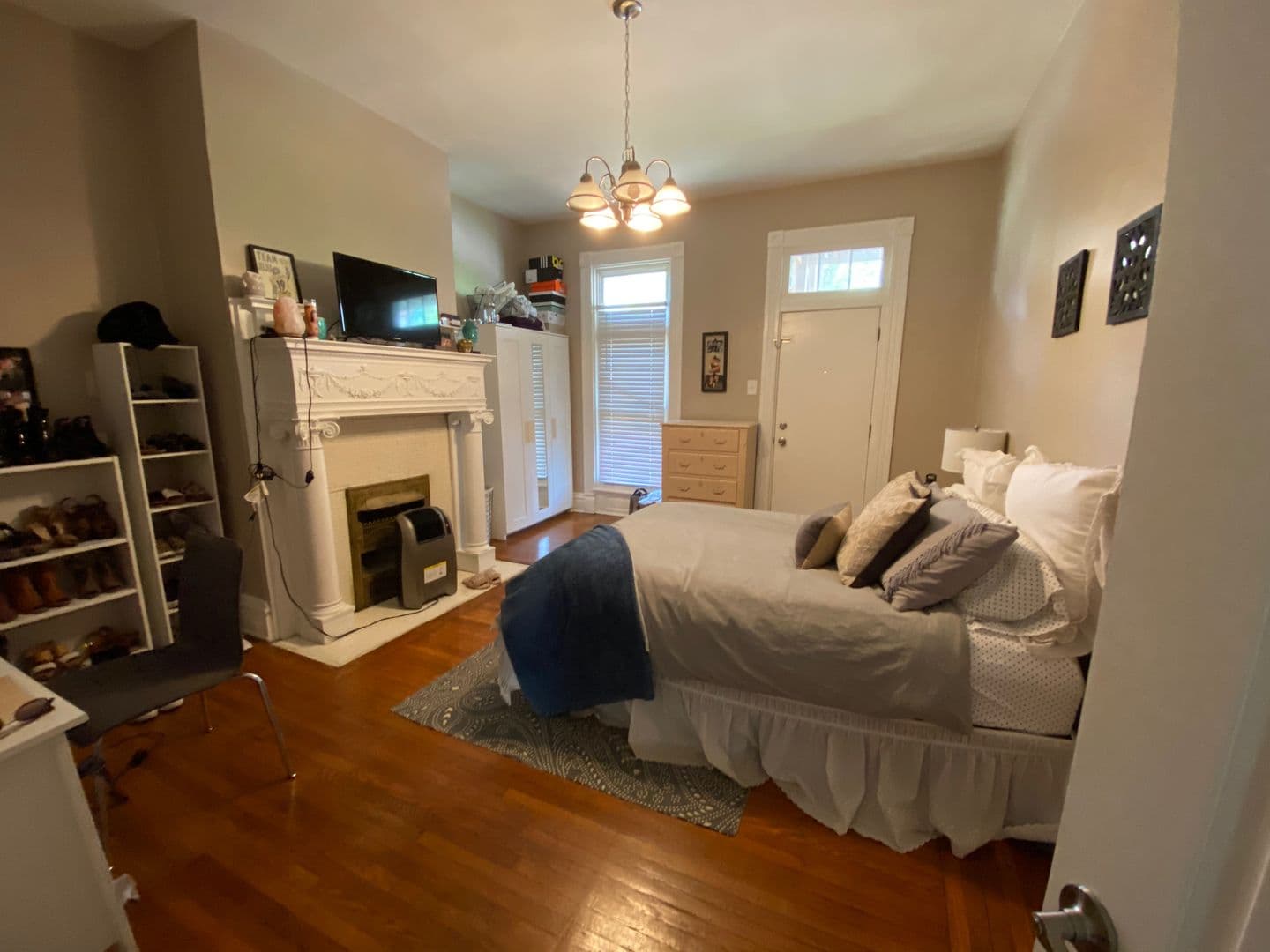 Pittsburgh Apartment: 5730 Summerlea/Holden Street