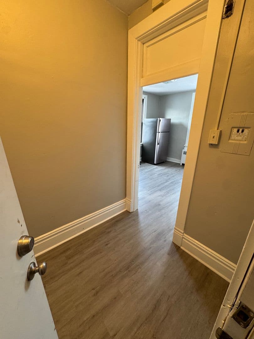 Homestead Apartment: 810 Amity Street