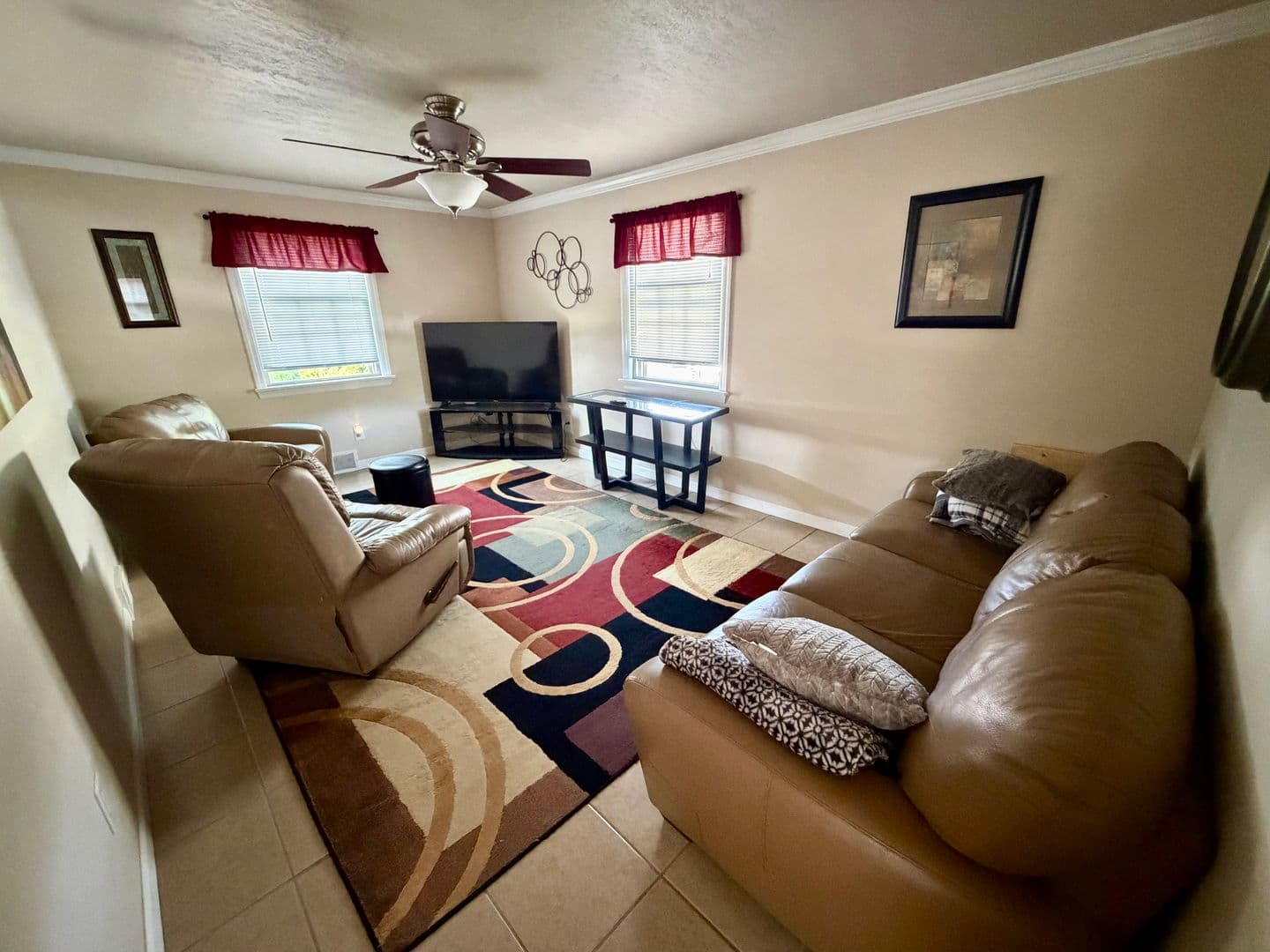 Pittsburgh Apartment: 7408 Yale Avenue
