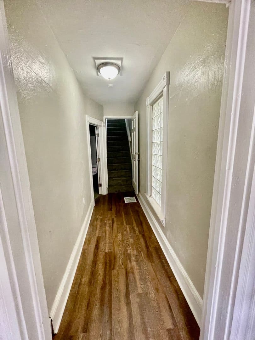 Pittsburgh Apartment: 120 Kathleen Street
