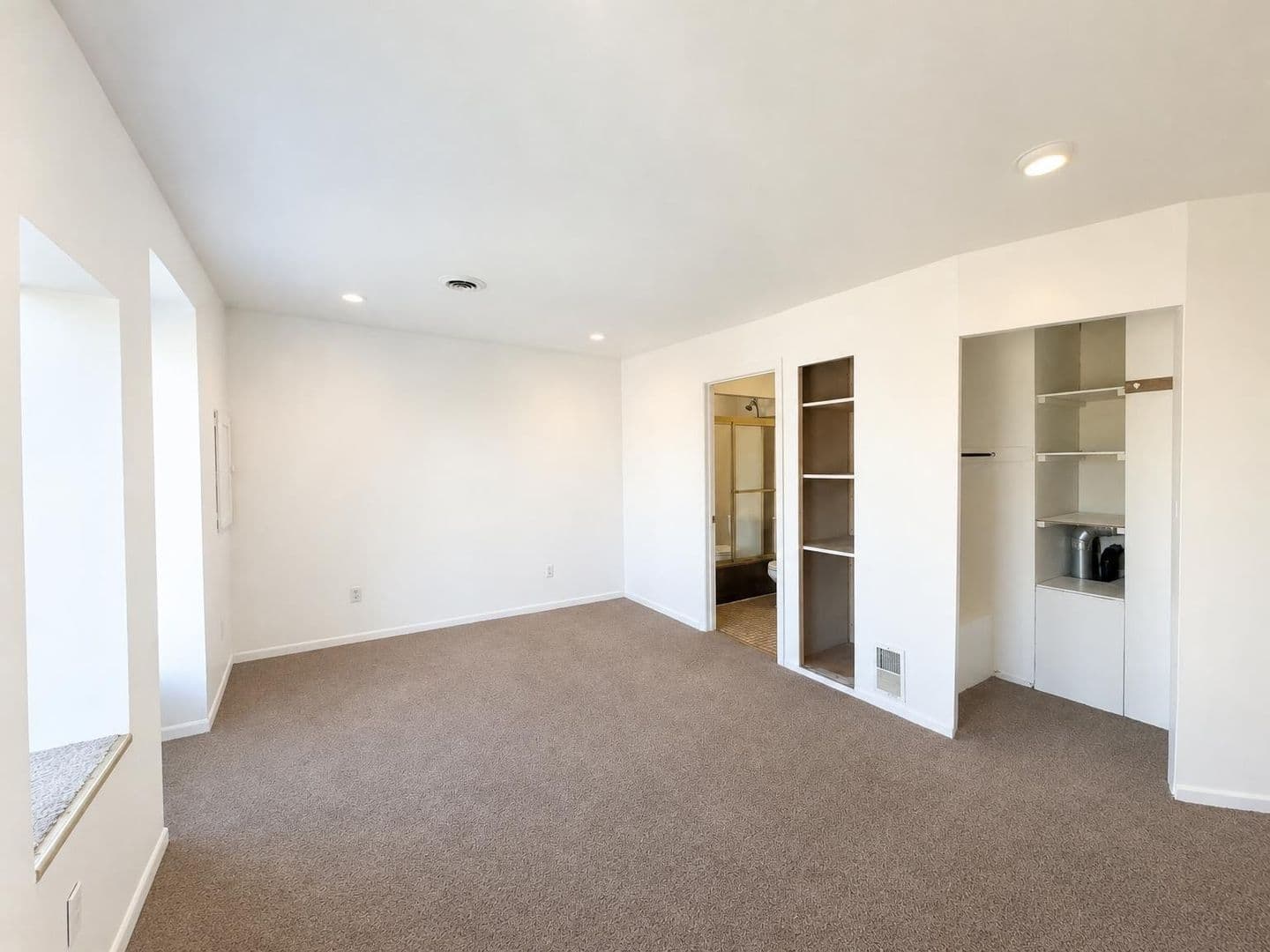 Pittsburgh Apartment: 76 Holt Street