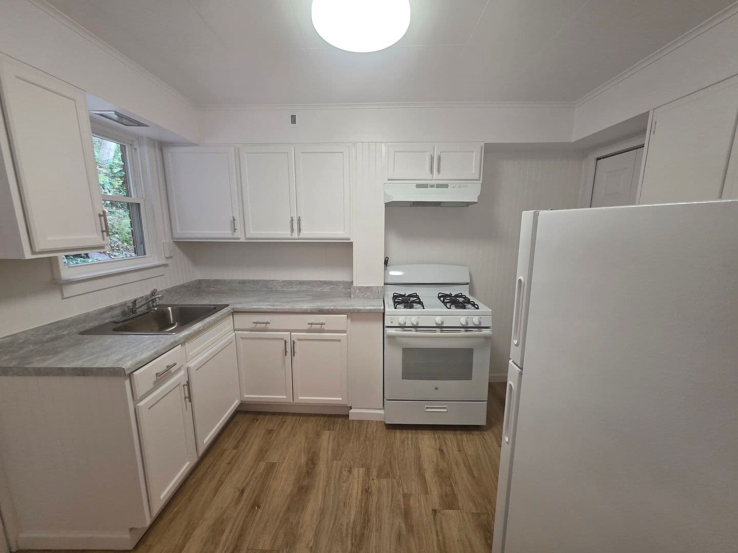 Clairton House: 821 N 6th Street