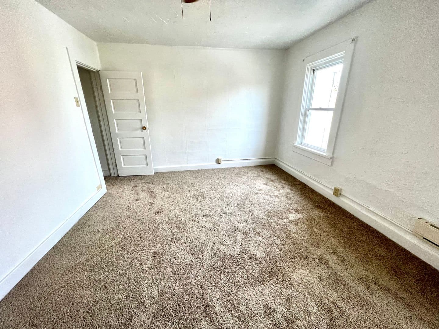 New Kensington Apartment: 1613 Fourth Avenue
