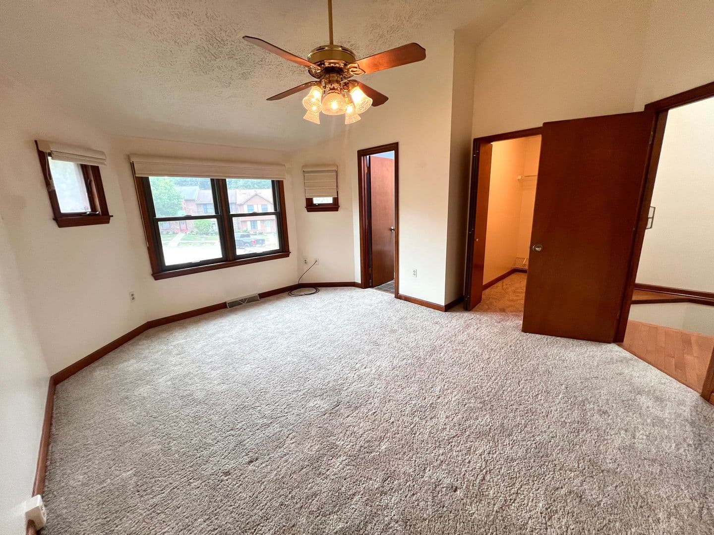 Moon Twp House: 1256 Queens Drive
