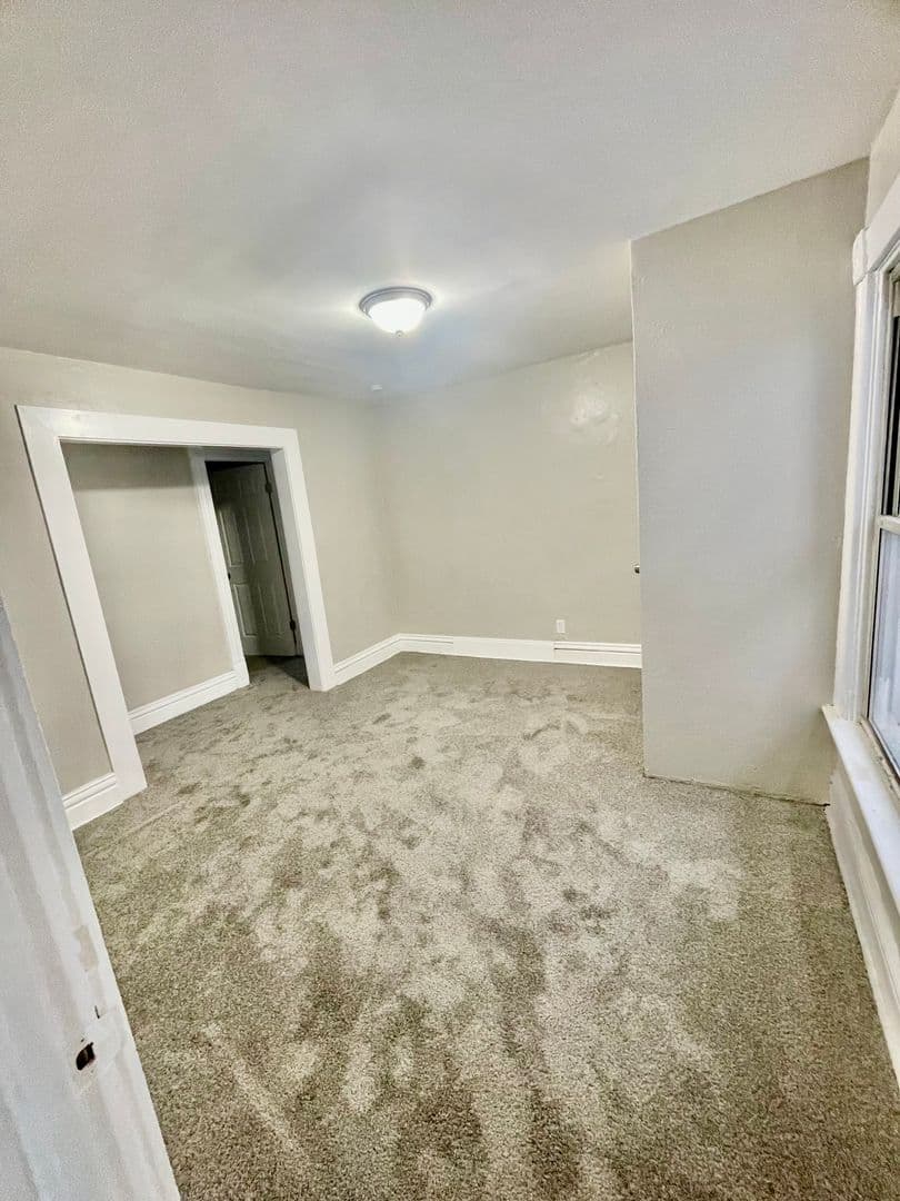 Pittsburgh Apartment: 120 Kathleen Street