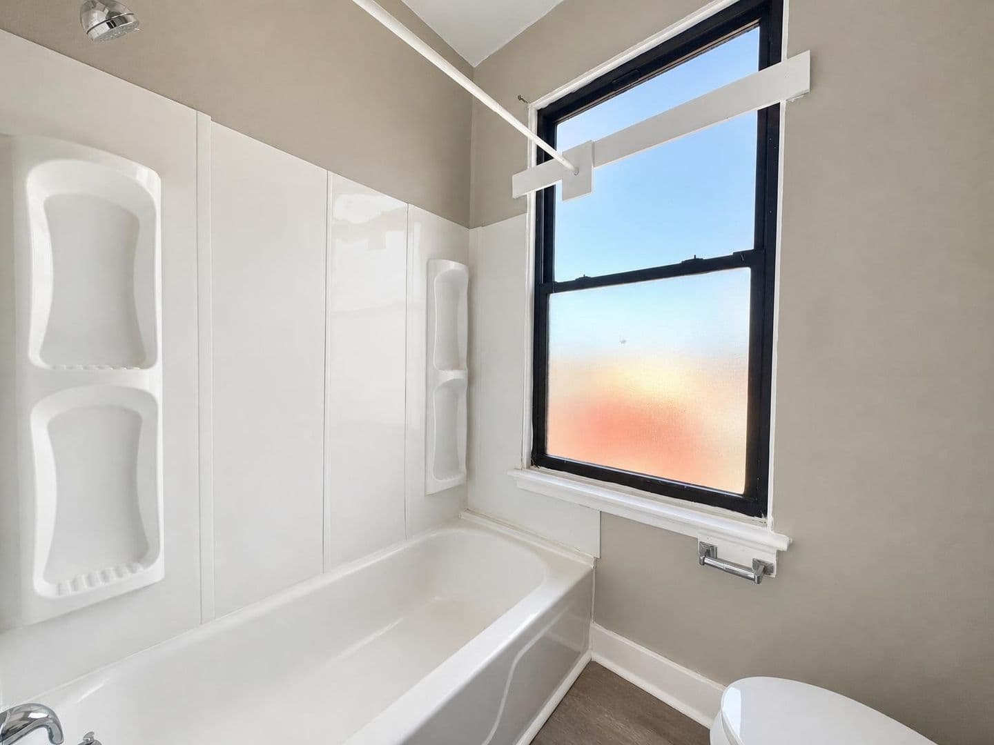 Homestead Apartment: 810 Amity Street