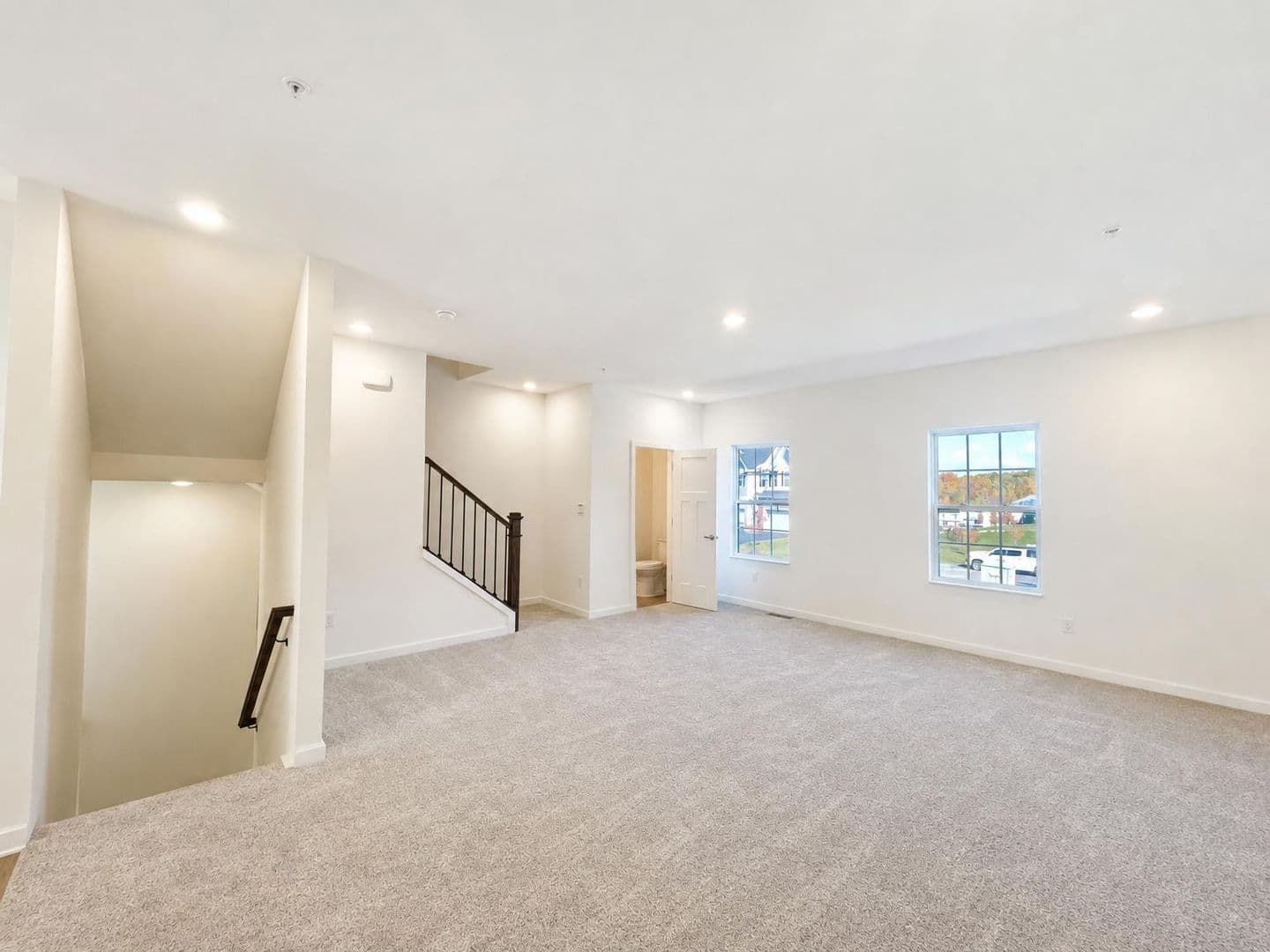 Imperial House: 1806 Canterbury Drive