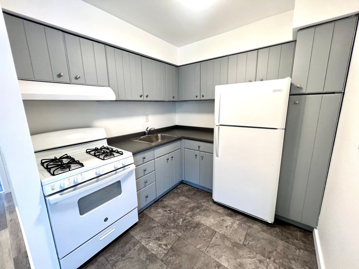 Moon Twp House: 800 College Park Drive