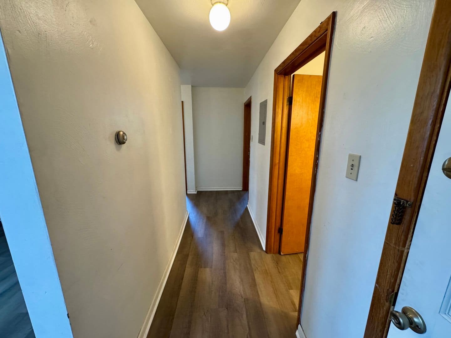 Cheswick Apartment: 212 North Highland Avenue