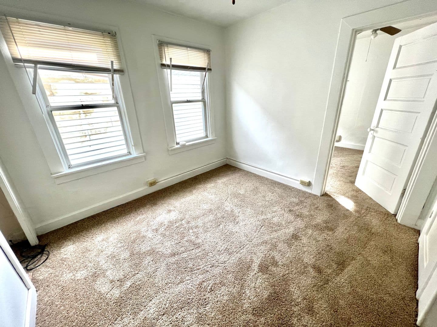 New Kensington Apartment: 1613 Fourth Avenue