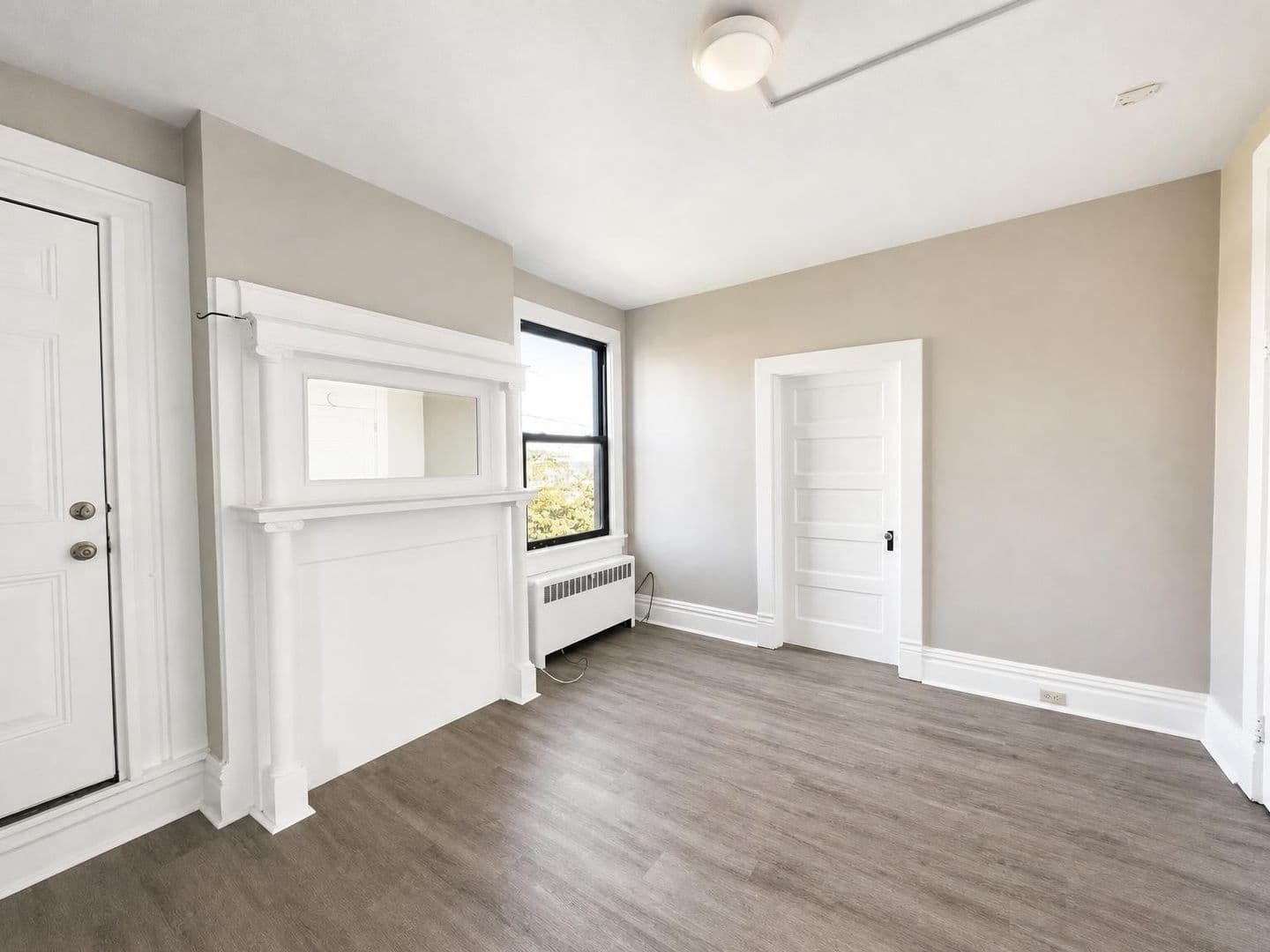 Homestead Apartment: 810 Amity Street