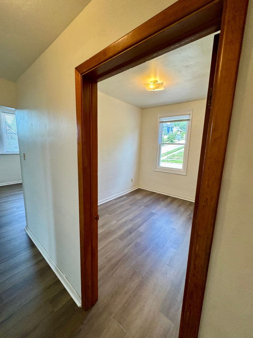 Cheswick Apartment: 212 North Highland Avenue