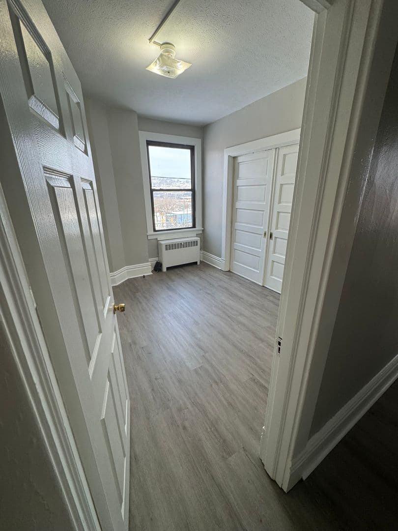 Homestead Apartment: 810 Amity Street