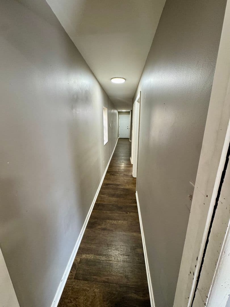 New Kensington Apartment: 542 5th Avenue