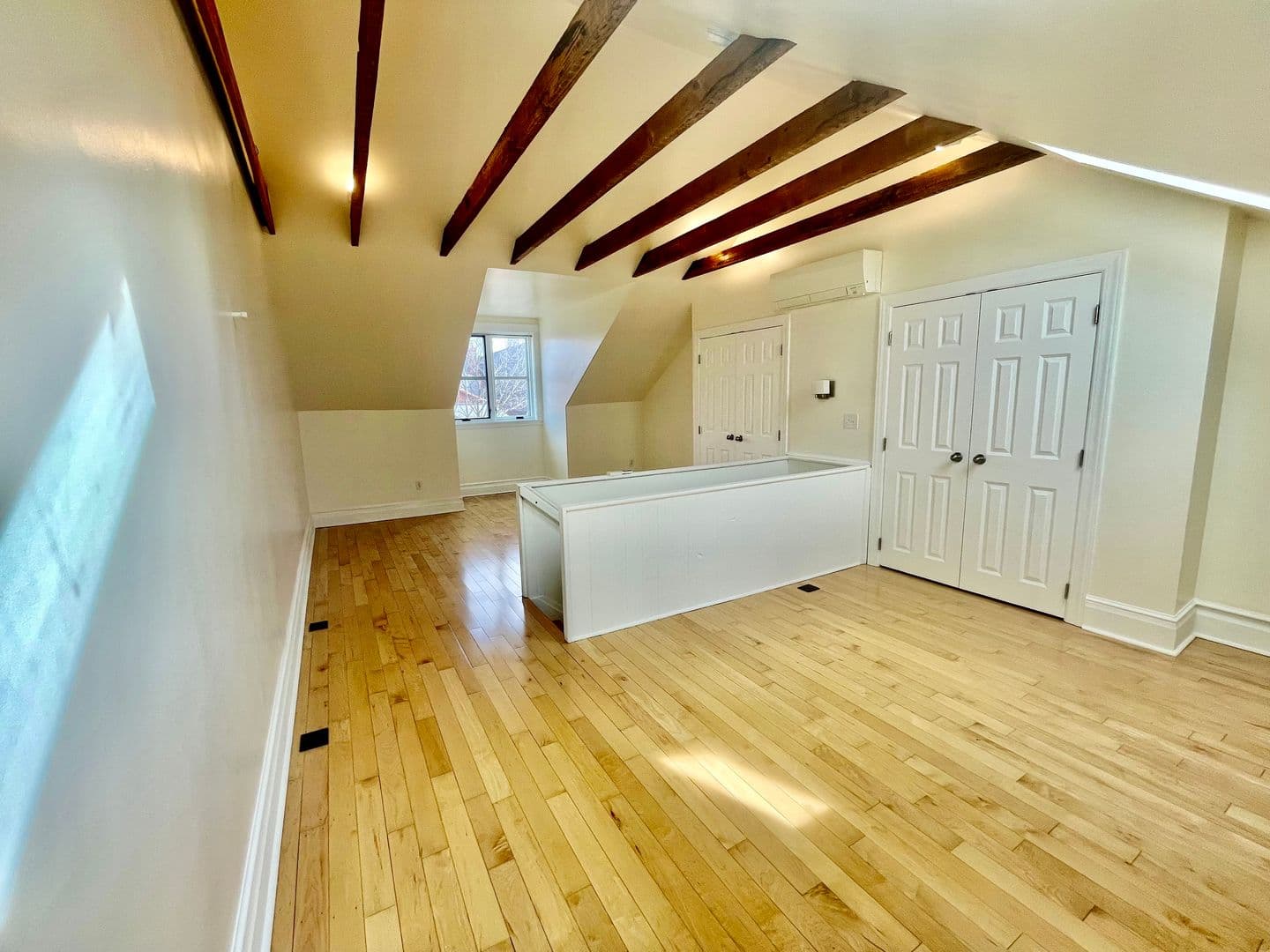 Pittsburgh House: 153 43rd 1/2 Street