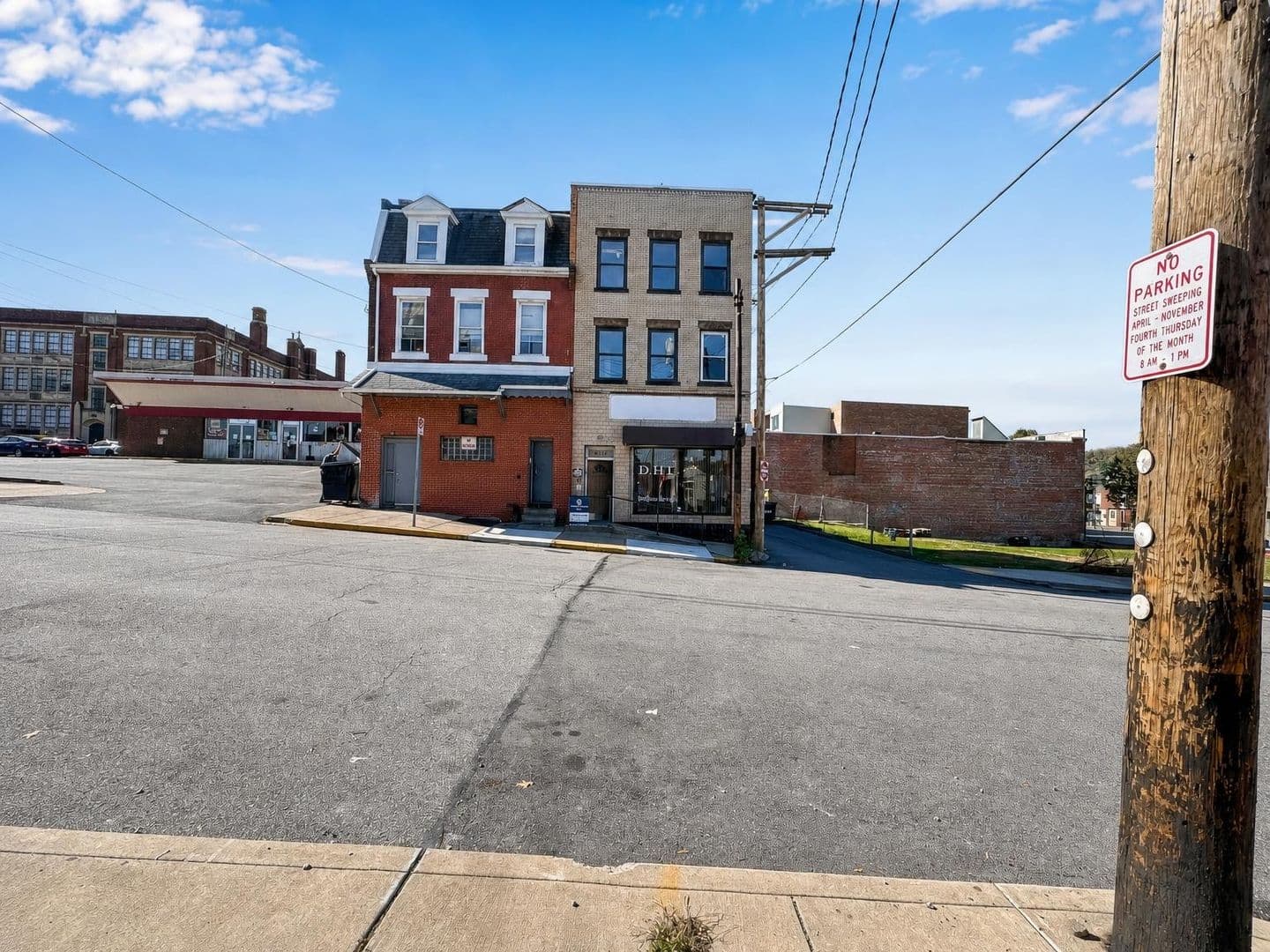 Homestead Apartment: 810 Amity Street
