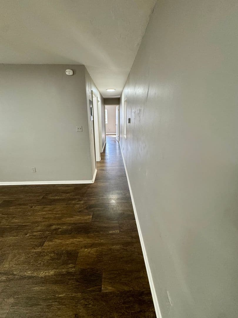 New Kensington Apartment: 542 5th Avenue