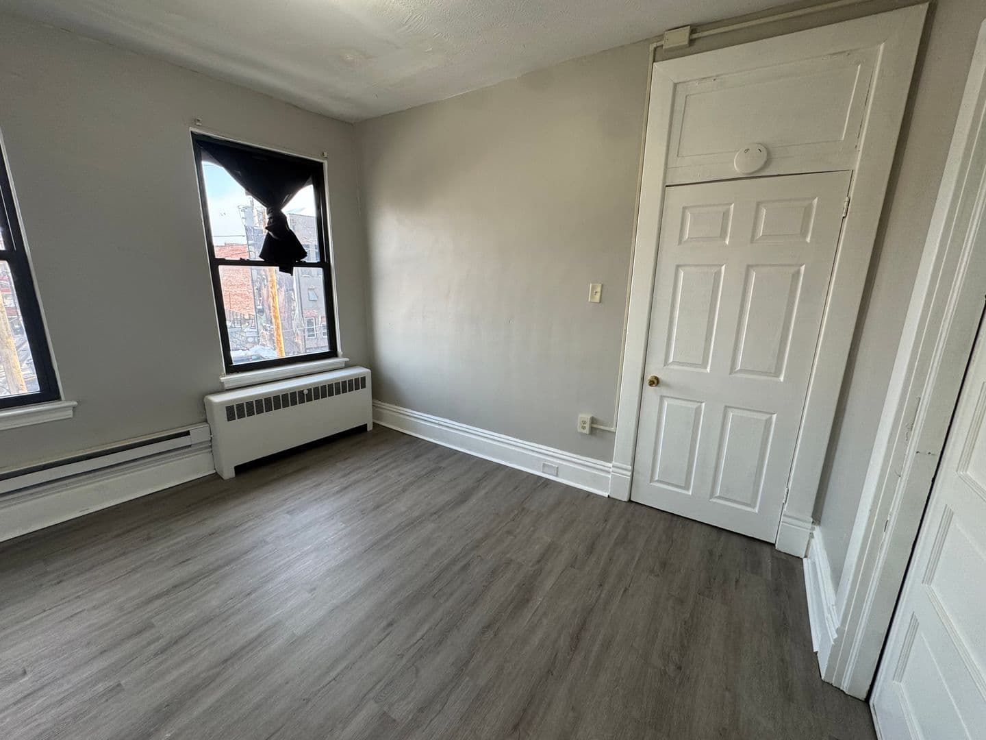 Homestead Apartment: 810 Amity Street