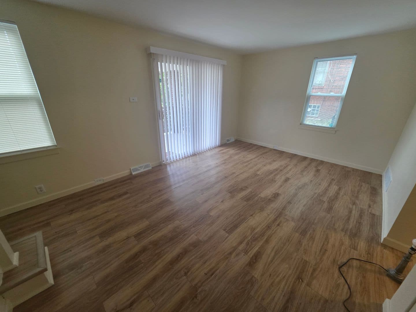 Clairton House: 821 N 6th Street
