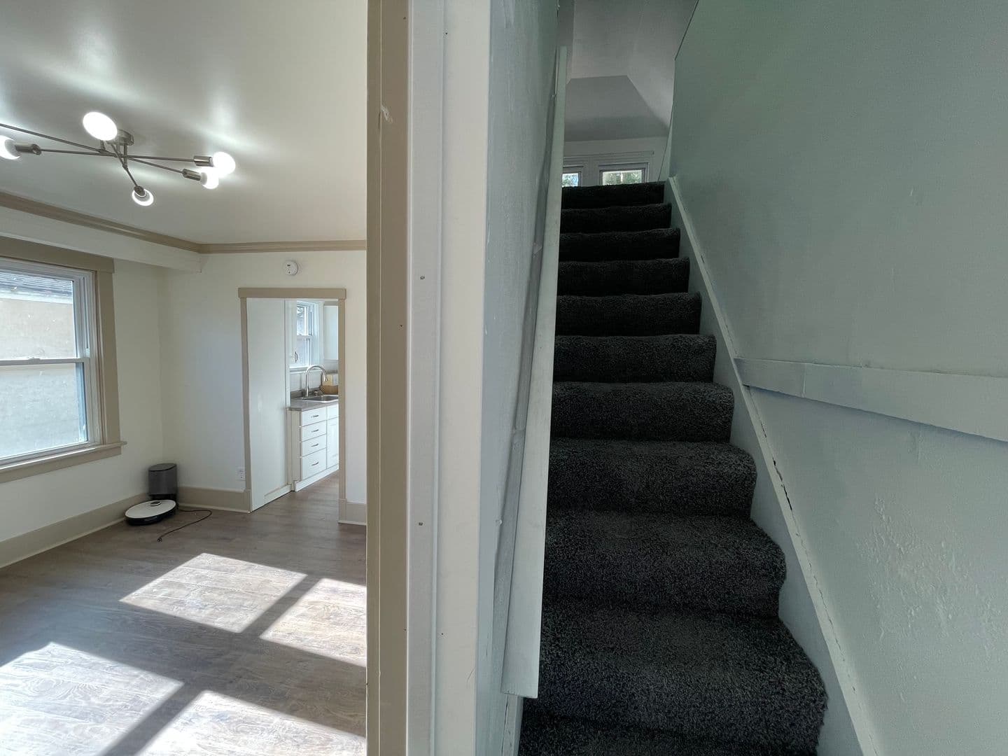 Pittsburgh House: 731 Ravenswood Avenue