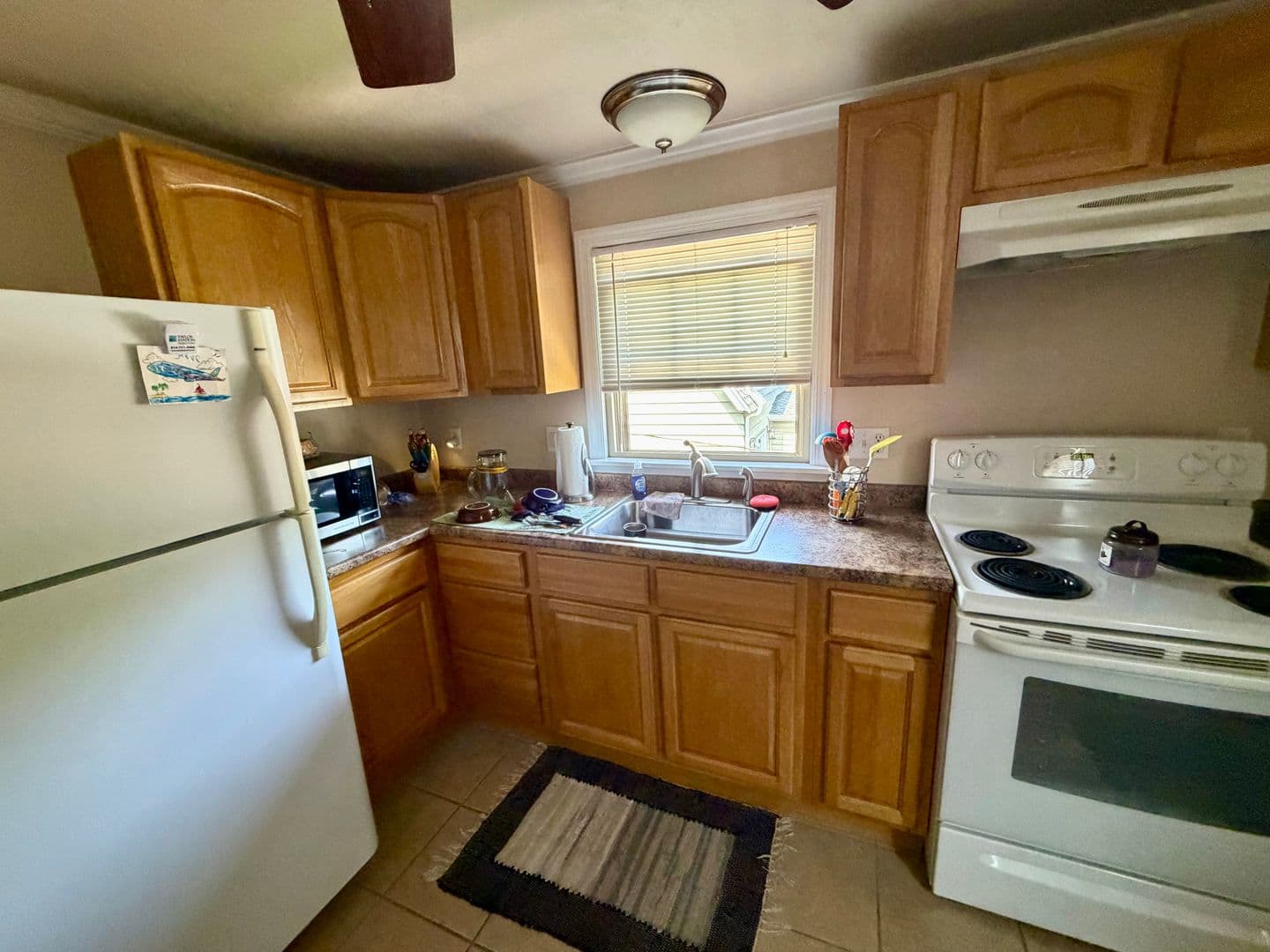 Pittsburgh Apartment: 7408 Yale Avenue