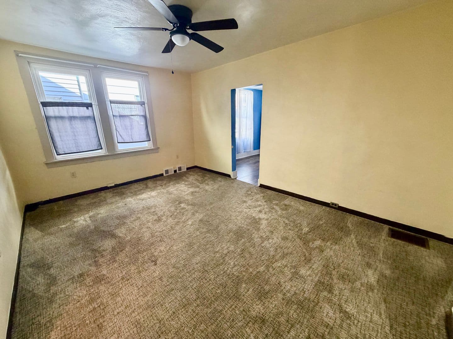 Pittsburgh Apartment: 114 Sedgwick Street