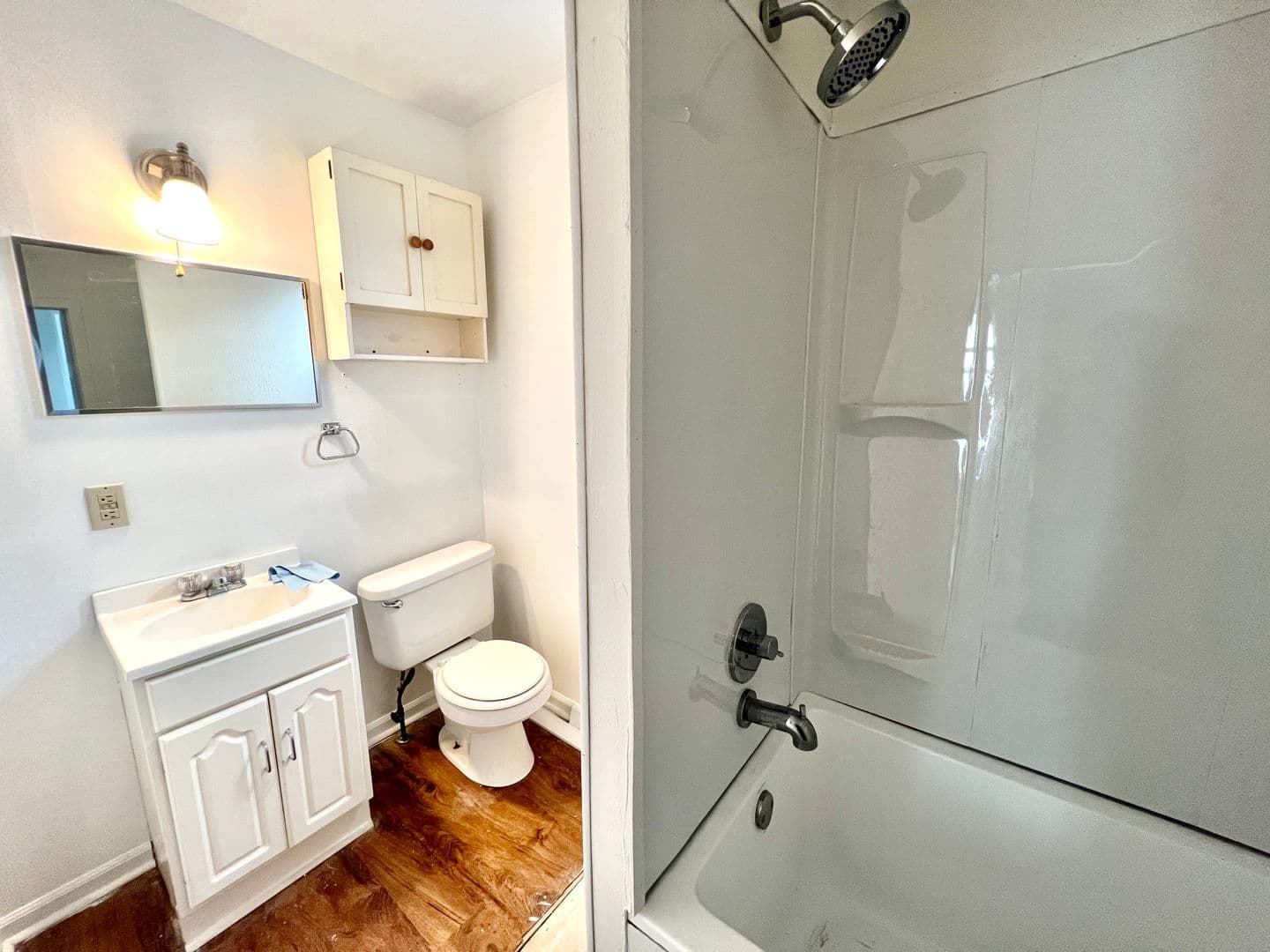 New Kensington Apartment: 1613 Fourth Avenue