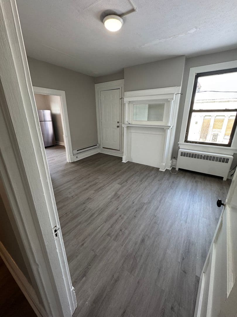 Homestead Apartment: 810 Amity Street