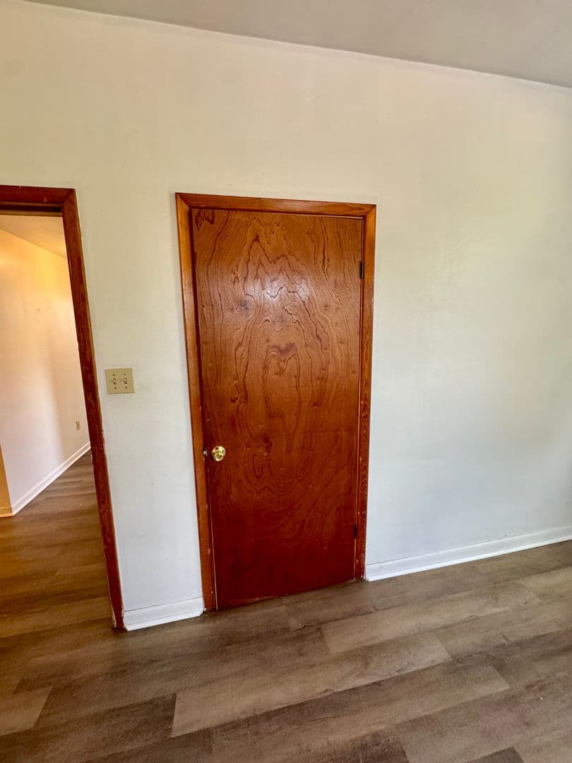 Cheswick Apartment: 212 North Highland Avenue