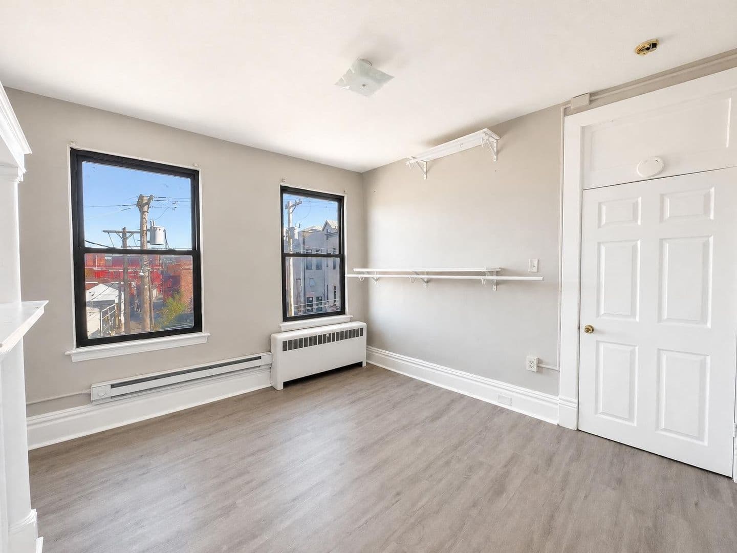 Homestead Apartment: 810 Amity Street