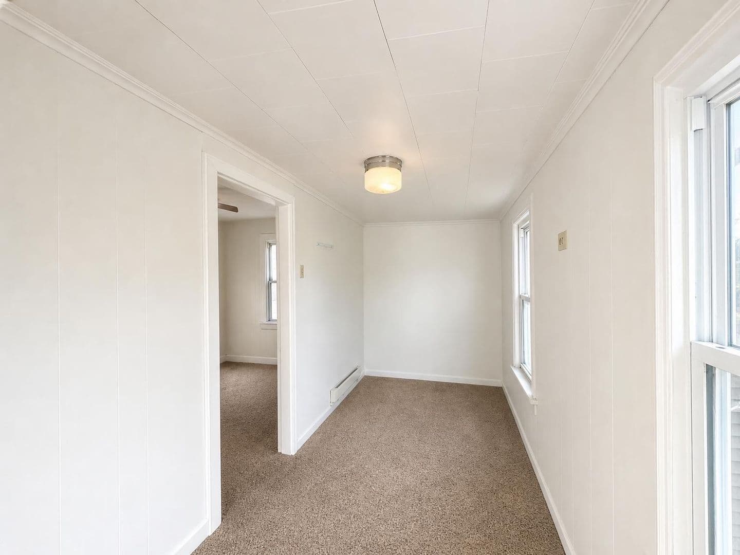 New Kensington Apartment: 1613 Fourth Avenue