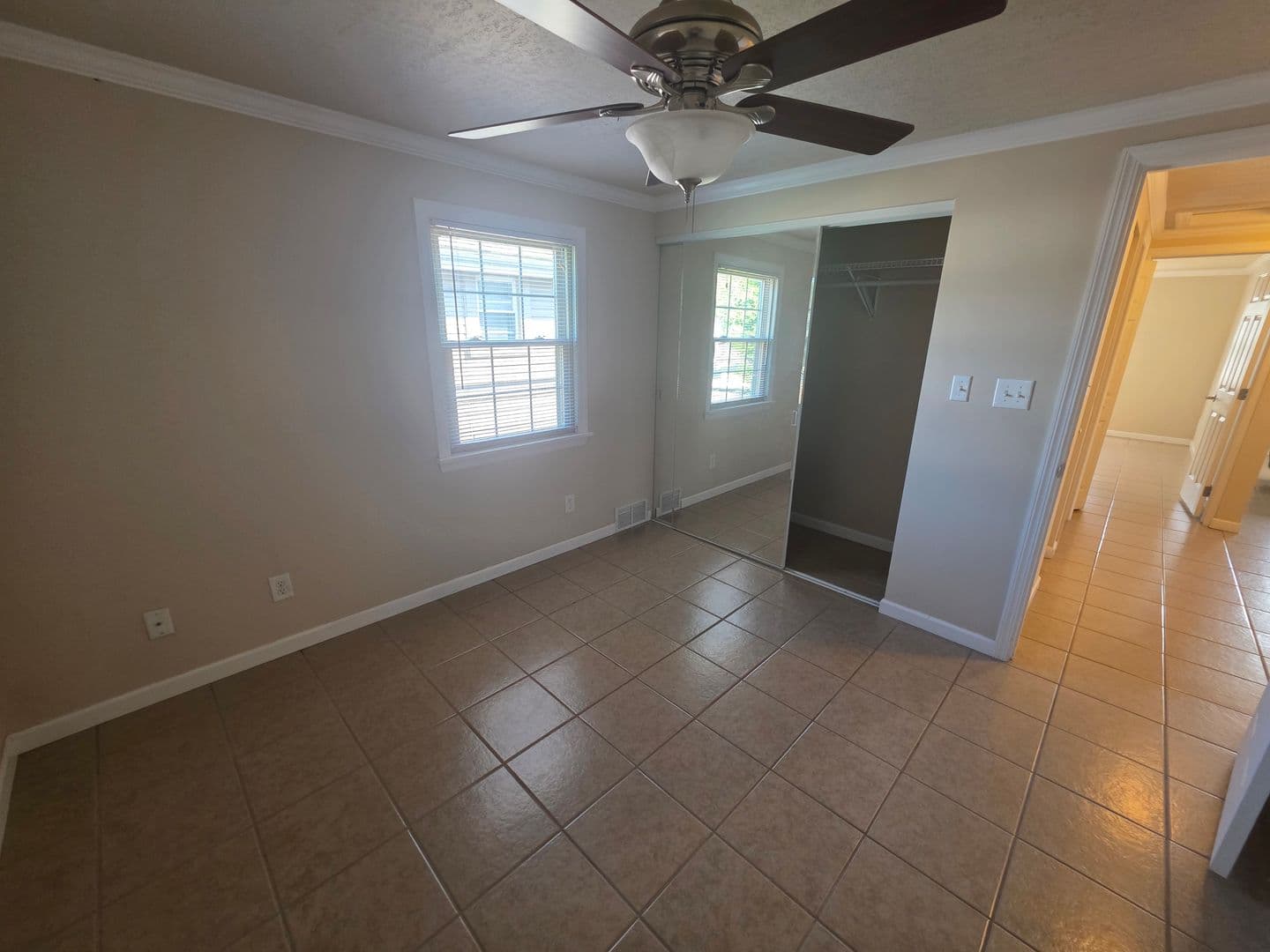 Pittsburgh Apartment: 7408 Yale Avenue